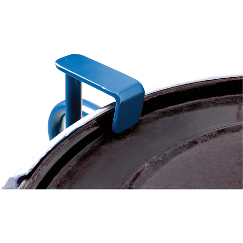 Manipulateurs de baril Gator Grip pour chariot &eacute;l&eacute;vateur, Pour 30 gal. US (25 gal. imp.) / 50 gal. US (41.6 gal. imp.) / 80 gal. US (66.6 gal. imp.) Pathway Supply LP