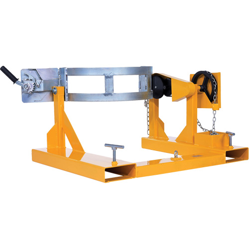 Porte-baril pour chariot &agrave; fourche, Pour 55 gal. US (45,8 gal imp&eacute;rial) Pathway Supply LP