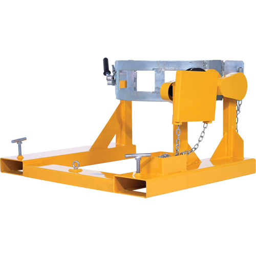 Porte-baril pour chariot &agrave; fourche, Pour 55 gal. US (45,8 gal imp&eacute;rial) Pathway Supply LP