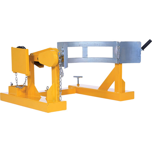 Porte-baril pour chariot &agrave; fourche, Pour 55 gal. US (45,8 gal imp&eacute;rial) Pathway Supply LP