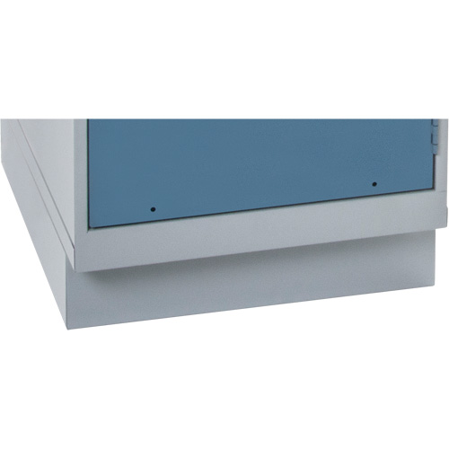 &eacute;tabli sur pi&eacute;destal Pathway Supply LP