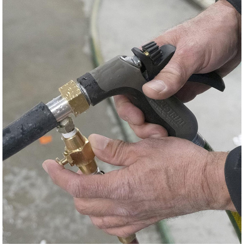 Heater Core Backflush Tool with Air Pathway Supply LP