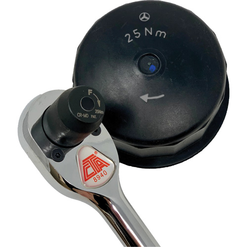 Torque Limiting Ratchet Wrench, 3/8" Drive, Cushion Grip Handle Pathway Supply LP