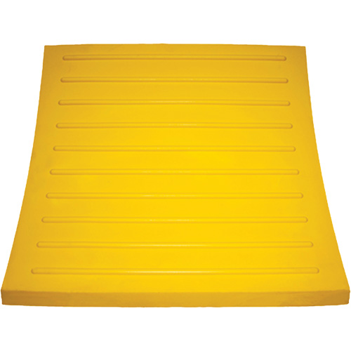 Cale de roue, Polyur&eacute;thane, Jaune, 15-1/4" la x 12-1/8'' p x 10-3/4" h Pathway Supply LP