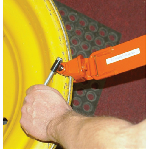 Mainteneur de talon pour pneus agricoles Pathway Supply LP
