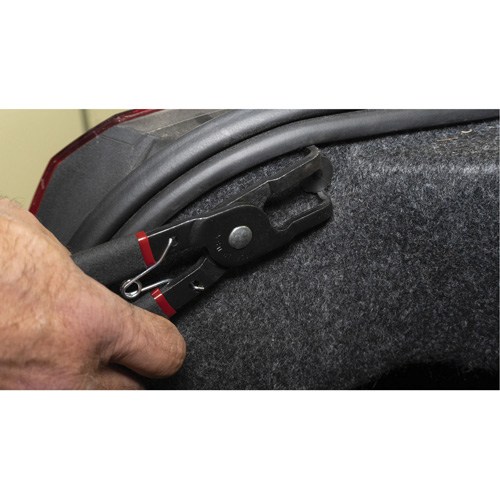 Pince &agrave; 80° pour chevilles de retenue avec poign&eacute;es bi-mati&egrave;re Pathway Supply LP