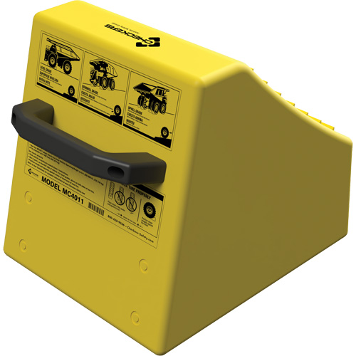 Cale de roue ultra-robuste pour l'exploitation mini&egrave;re Checkers Safety sans support, PEHD, Jaune, 14-1/2" la x 17-1/2" p x 16" h Pathway Supply LP