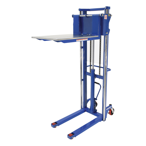 Gerbeur Hefti-Lift, M&eacute;canisme Pompe au pied, Capacit&eacute; de 1500 lb, Levage max de 63" Pathway Supply LP