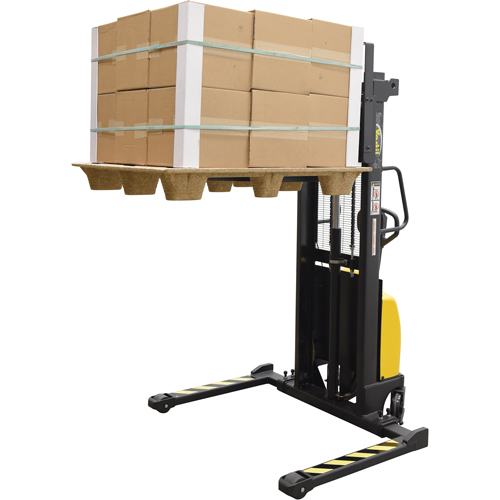 Gerbeur pour chariot &eacute;l&eacute;vateur, Fonctionnement &eacute;lectrique, Capacit&eacute; 2000 lb, Lev&eacute;e max 63" Pathway Supply LP