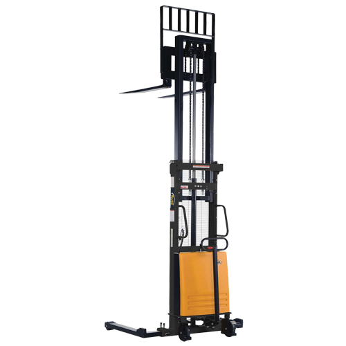 Gerbeur pour chariot &eacute;l&eacute;vateur, Fonctionnement &eacute;lectrique, Capacit&eacute; 2000 lb, Lev&eacute;e max 118" Pathway Supply LP