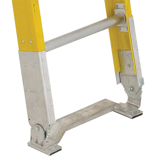 Industrial Heavy-Duty Extension Ladders (6200 Series), 375 lbs. Cap., 13' H, Grade 1AA Pathway Supply LP