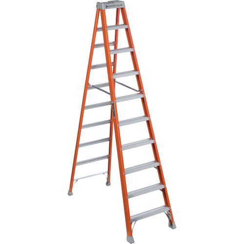 Industrial Heavy-Duty Stepladders, 10', Fibreglass, 300 lbs. Capacity, Type 1A Pathway Supply LP