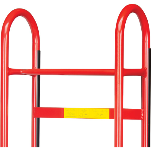 Diable de calibre industriel pour &eacute;lectrom&eacute;nagers, Acier, Capacit&eacute; 550 lb, 24" la x 59" h Pathway Supply LP