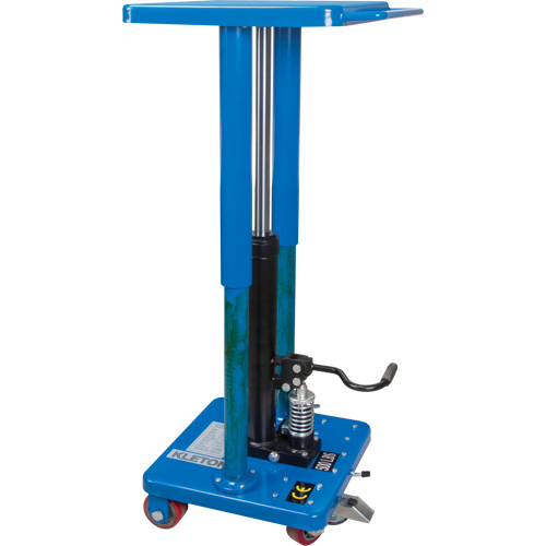 Table de travail hydraulique, 18'' lo x 18'' la, Acier, Capacit&eacute; 500 lb Pathway Supply LP