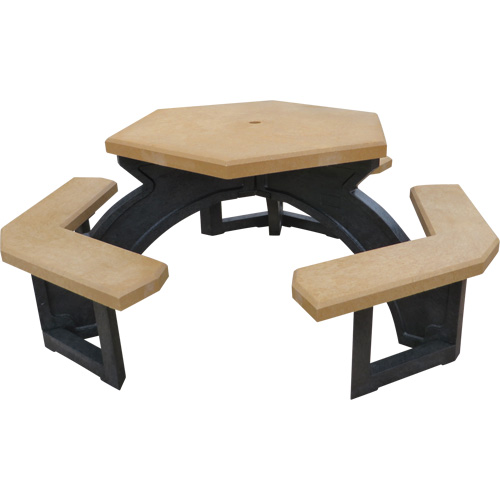 Tables de pique-nique hexagonales en plastique recycl&eacute;, 78" lo x 78" la, C&egrave;dre Pathway Supply LP