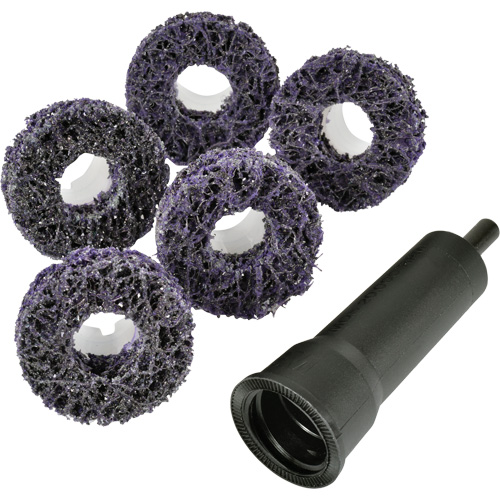 Disque Clean and Strip XT Pro Extra Cut Disc XC-DC Scotch-Brite, 4-1/2" dia., Grain Extra grossier, Oxyde d'aluminium Pathway Supply LP