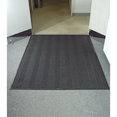 Tapis Waterhog Eco Elite, Essuie-pieds/grattoir, 6' x 8' x 3/8", Cendre grise Pathway Supply LP