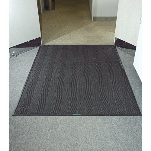Tapis Waterhog Eco Elite, Essuie-pieds/grattoir, 6' x 20' x 3/8", Cendre grise Pathway Supply LP