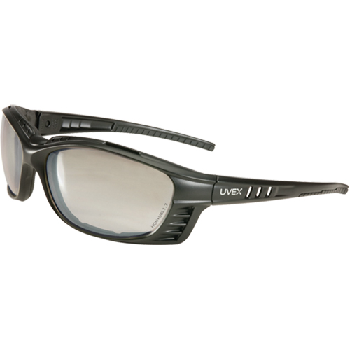 Lunettes de s&eacute;curit&eacute; Uvex Livewire, Lentille Transparent, Antibu&eacute;e, R&eacute;pond ou surpasse la norme CSA Z94.3 Pathway Supply LP