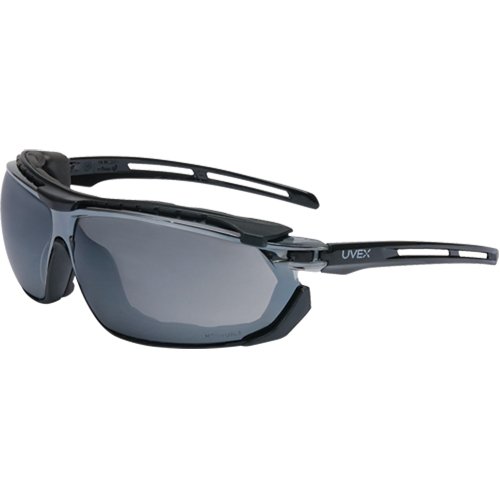 Lunettes de s&eacute;curit&eacute; &eacute;tanches Uvex Tirade, Lentille Argent/Miroir, Antibu&eacute;e, ANSI Z87+/R&eacute;pond ou surpasse la norme CSA Z94.3 Pathway Supply LP