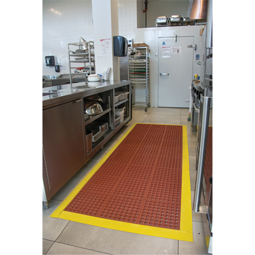Tapis modulaire antifatigue, Nid d'abeilles, 3' x 3' x 1/2", Brun, Nitrile/Caoutchouc Pathway Supply LP