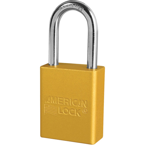 Cadenas de s&eacute;curit&eacute; American Lock, Jaune, Cl&eacute;s identiques, Aluminium, Largeur de 1-1/2" Pathway Supply LP
