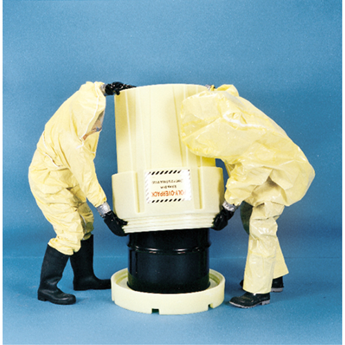 Barils de r&eacute;cup&eacute;ration Poly-Overpack 65, 65 gal. US, Stationnaire Pathway Supply LP