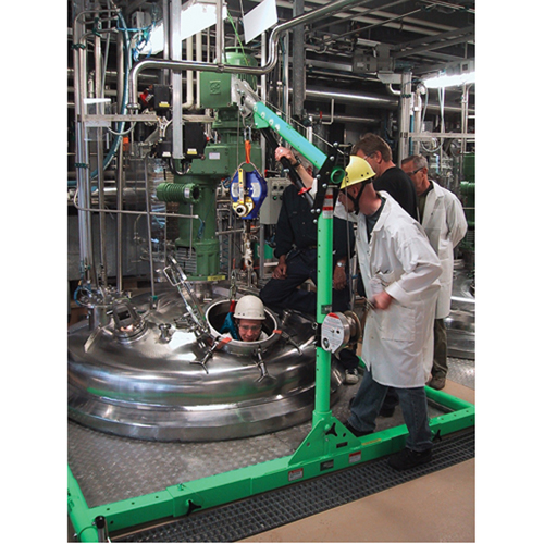Syst&egrave;me de levage &agrave; potence 5 mcx pour espace clos Pathway Supply LP