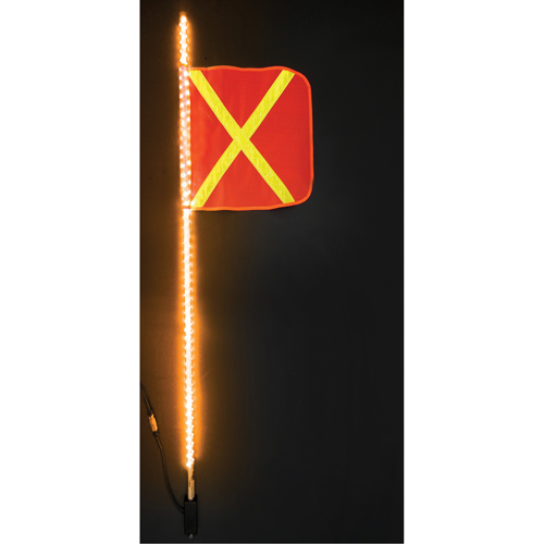 Fanions DEL robustes Safety Whip, Fixation Attelage, Hauteur 5, Orange avec X r&eacute;fl&eacute;chissant Pathway Supply LP