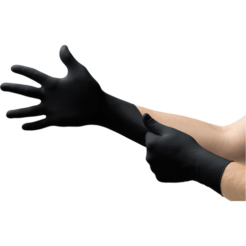 Onyx&reg; Gloves, Small, Nitrile, 3.5-mil, Powder-Free, Black Pathway Supply LP