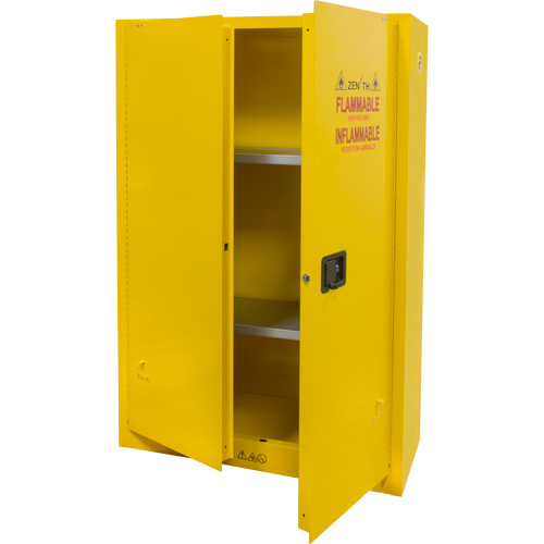 Armoire pour produits inflammables, 45 gal., 2 Porte(s), 43" La x 65" h x 18" p Pathway Supply LP