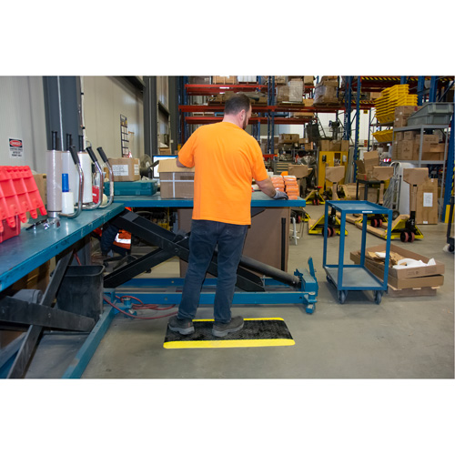 Anti-Fatigue Matting, Diamond, 1-2/3' x 3-1/4' x 3/4", Black/Yellow, Polyurethane Pathway Supply LP