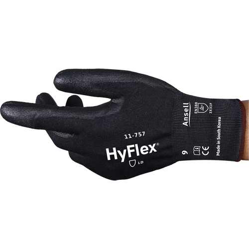 Gants r&eacute;sistant aux coupures Hyflex 11-757, Taille 6, Calibre 18, Rev&ecirc;tement Polyur&eacute;thane, Enveloppe en Intercept, ASTM ANSI niveau A7/EN 388 niveau F Pathway Supply LP