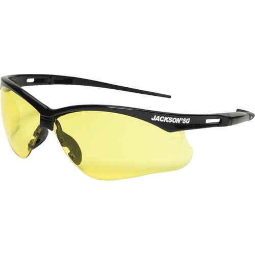 Lunettes de s&eacute;curit&eacute;, Lentille Ambr&eacute;e, Anti-&eacute;gratignures, ANSI Z87+/R&eacute;pond ou surpasse la norme CSA Z94.3 Pathway Supply LP