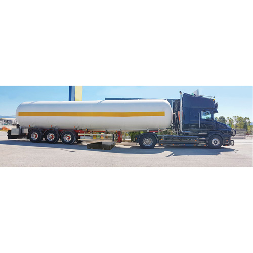 Berme Ultra-Tanker Berm, Capacit&eacute; 374 gal. US, 5' la x 10' lo x 12" h, Paroi en mousse Pathway Supply LP
