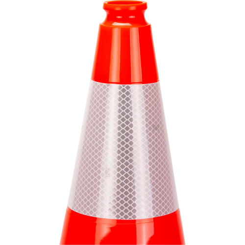 C&ocirc;ne de signalisation de premi&egrave;re qualit&eacute;, 18", Orange, Bande(s) r&eacute;fl&eacute;chissante(s) 6" Pathway Supply LP
