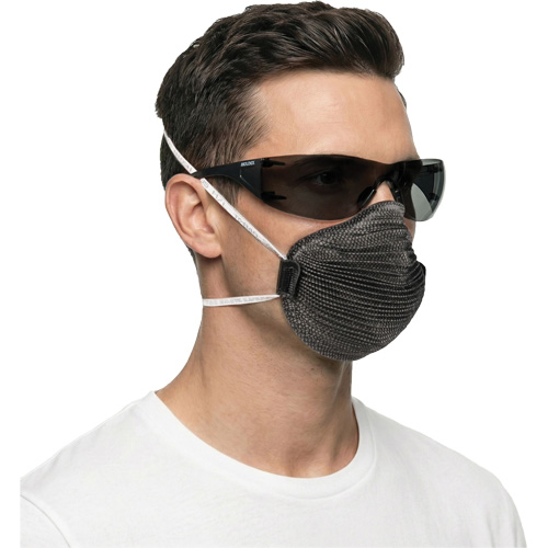 Lunettes de s&eacute;curit&eacute; Adapt Lite, Lentille Fum&eacute;e, Antibu&eacute;e/Anti-&eacute;gratignures, ANSI Z87+/R&eacute;pond ou surpasse la norme CSA Z94.3 Pathway Supply LP