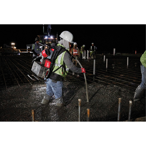 Ensemble vibrateur &agrave; b&eacute;ton &agrave; dos MX Fuel Pathway Supply LP