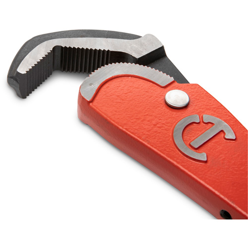 Cl&eacute; pour tuyau en acier auto-ajustable, Cap des m&acirc;choires 2-1/2", Longueur 16", Fini Rev&ecirc;tement en poudre, Prise Non-ergonomique Pathway Supply LP