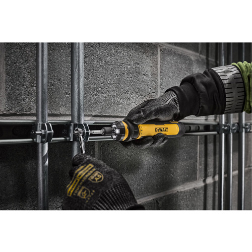 Jeu de tournevis sans fil de 14 morceaux avec commande FLEXDRIVE, 4 V, 44 lb-po/5 Nm couple max. Pathway Supply LP