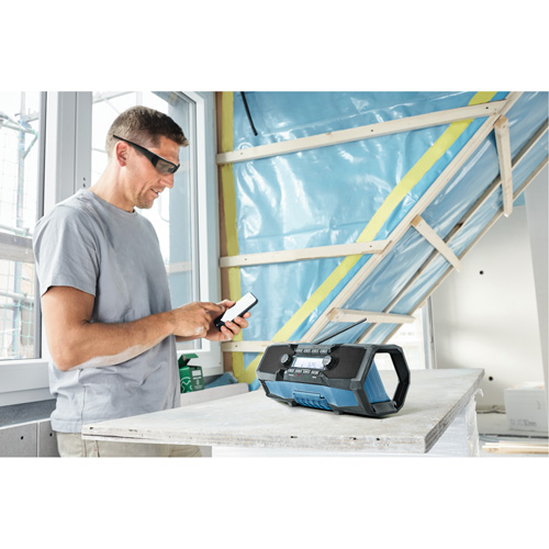 Compact Jobsite Radio with Bluetooth&reg; 5.0, Lithium-Ion, 18 V Pathway Supply LP