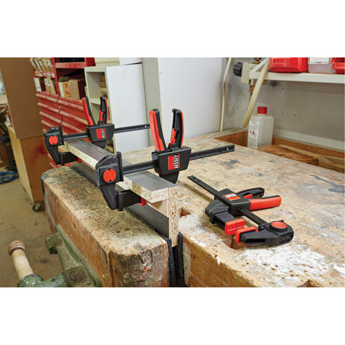 Serre-joints de table &agrave; une main (2 pi&egrave;ces), 6" (152,4 mm) Pathway Supply LP