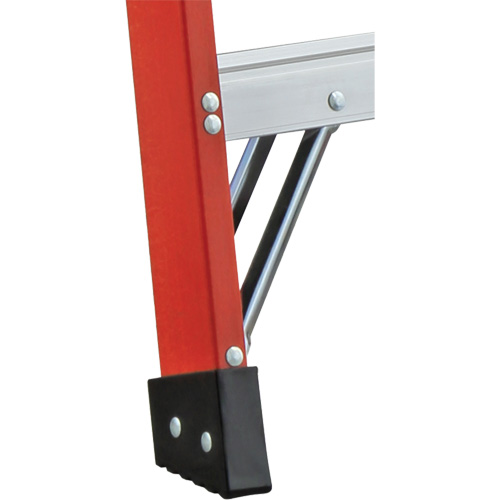6600 AA Series Industrial Extra Heavy-Duty 2-Way Stepladders, Fibreglass, 375 lbs. Capacity, 4' Pathway Supply LP