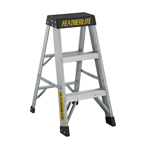 Industrial Extra Heavy-Duty Step Stool/Ladders, 3', Aluminum, 300 lbs. Capacity, Type 1A Pathway Supply LP