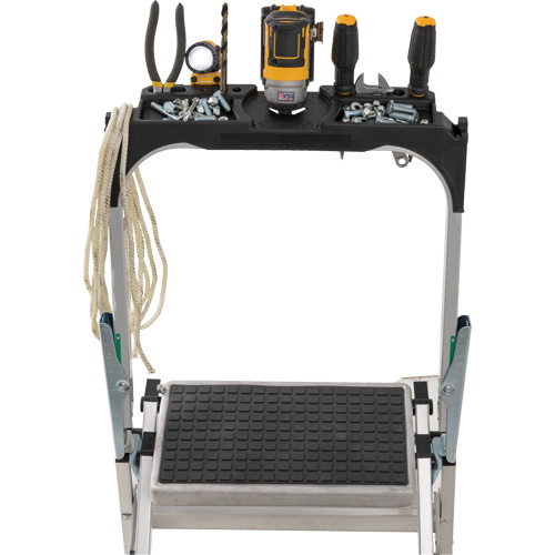 &eacute;chelle escabeau avec roues pivotantes, 3 marches, 34" x 22" x Hauteur 50,75" Pathway Supply LP