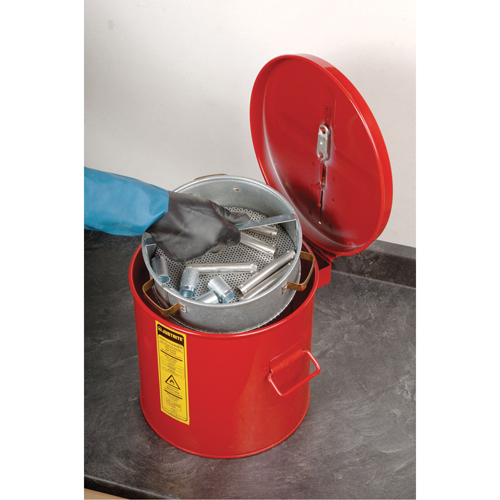 Cuves pour &eacute;tablis Pathway Supply LP