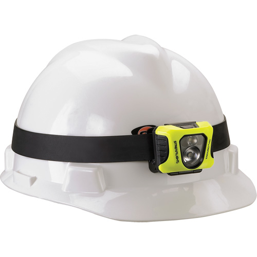 Lampe de poche multifonction Enduro, DEL, 200 lumens, 6 hres de fonctionnement, piles AAA Pathway Supply LP