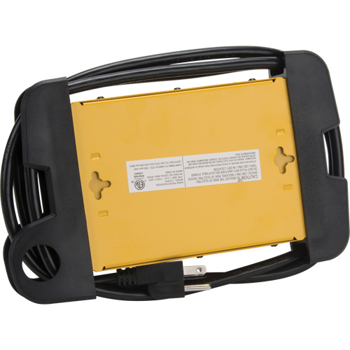 Protecteur de surtension &agrave; prise multiple pour l'atelier, 8 Prises, 1350 J, 1875 W, Cordon 6' Pathway Supply LP