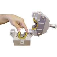 Sertisseuse pour tuyau de climatiseur Pathway Supply LP