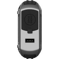 D&eacute;marreur d'appoint, survolteur, banque d'alimentation et lampe de poche JumpSurge1500 Pathway Supply LP
